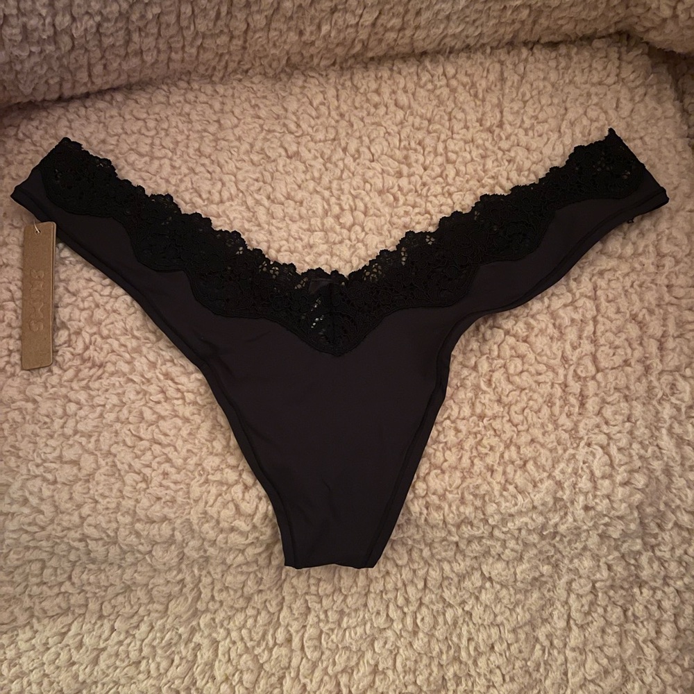 Skims panties